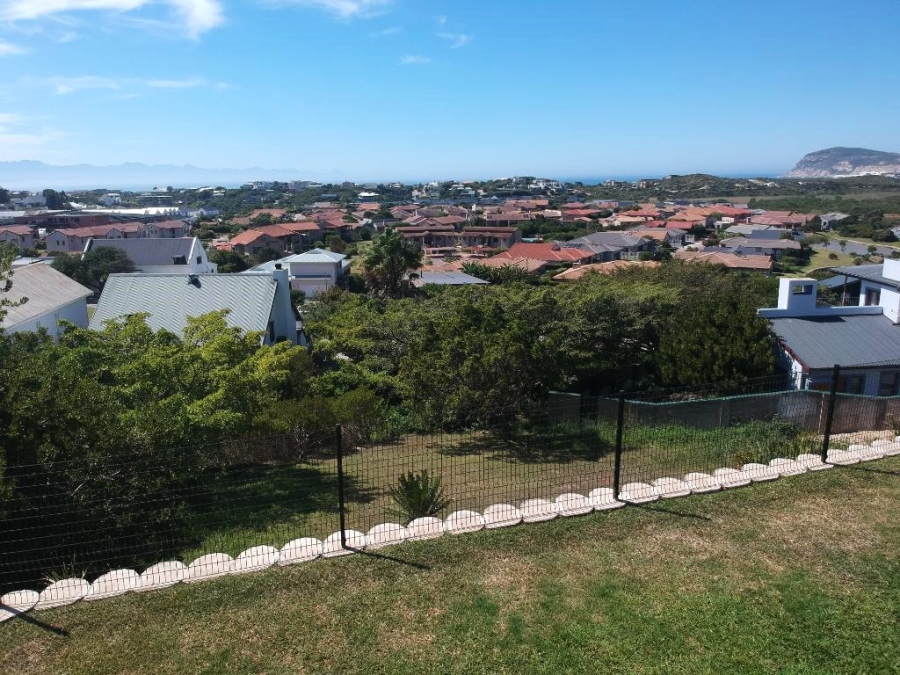 5 Bedroom Property for Sale in Whale Rock Western Cape